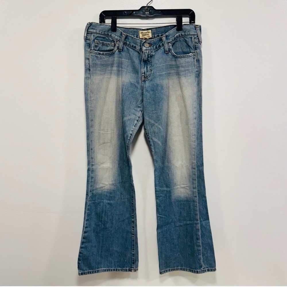 Abercrombie & Fitch low rise vintage Y2K  Light Blue Flare Jeans Size 12